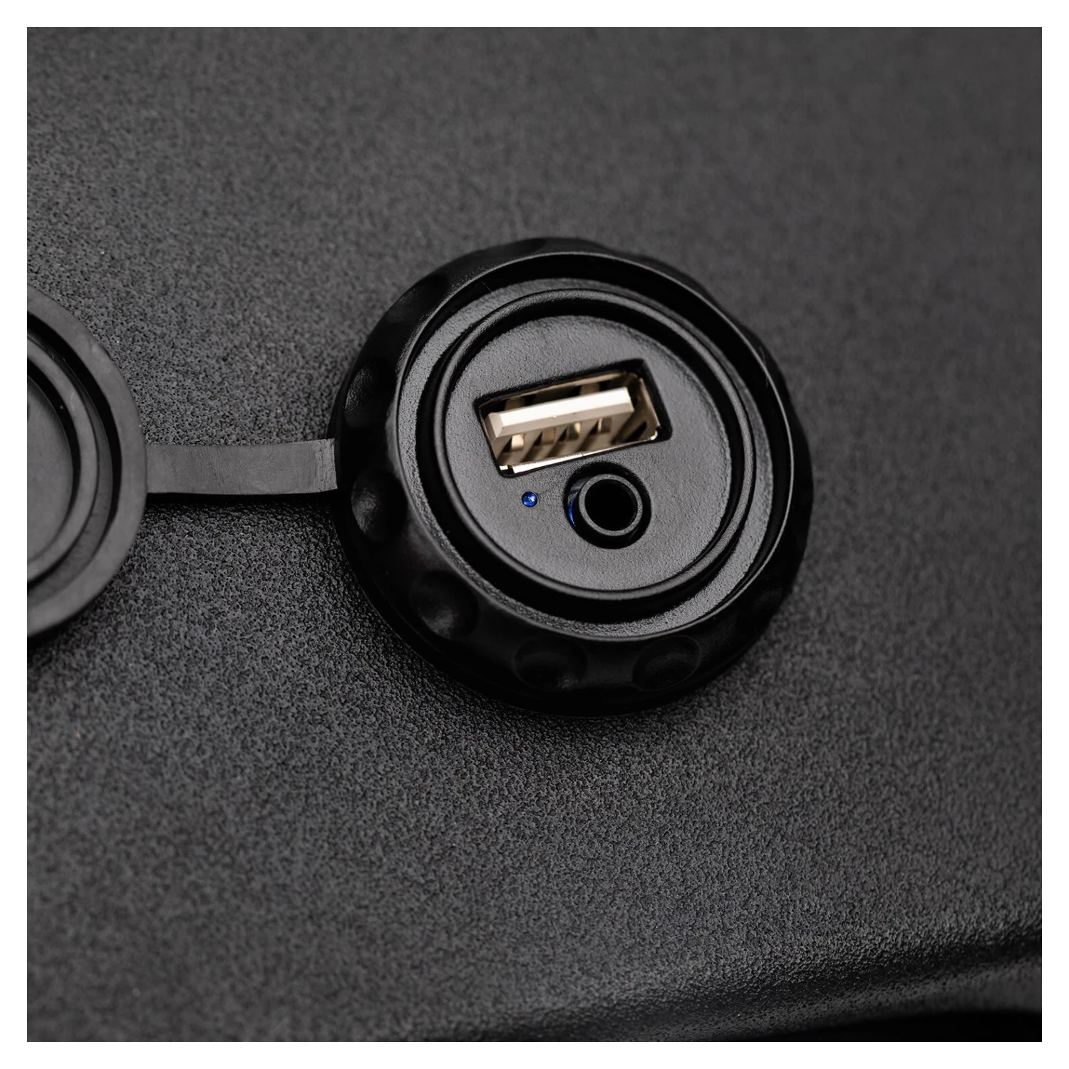 Sound Bars MB Quart Universal Overhead Audio System 10 Sound Bars MB Quart Universal Overhead Audio System - Image 8